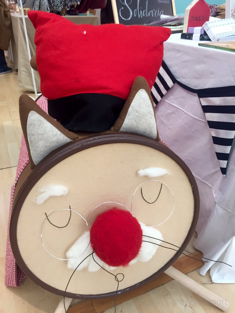 EnergySupport's tweet photo. #WLCM4 Weekend 😻#welovecatsmarket #streetmarket #Lacollarina #floatingislands #nuabarcelona #cats #crecbcn https://t.co/VSPwP5fjKR