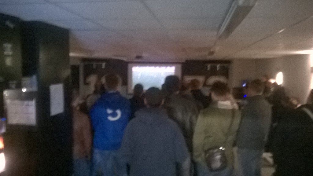 YannSimon1's tweet photo. Belle affluence au local #HACFANS ! https://t.co/adNrNSyCrg