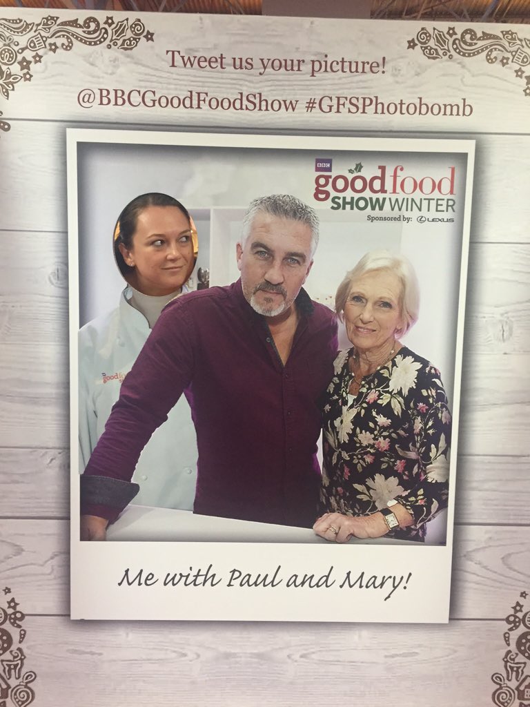 MissSherwood's tweet photo. @hall_mj @HowfenClaret @ShyRetiringType have been in talks today... #GBBO #GFSPhotobomb https://t.co/78EqWjXkW5
