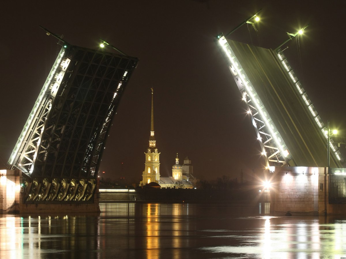Какие мосты поднимаются. Разводной мост в санкт-петербурге. Развод мостов питер 2021. Какие мосты поднимаются. Каменноостровский проспект мост разводка.