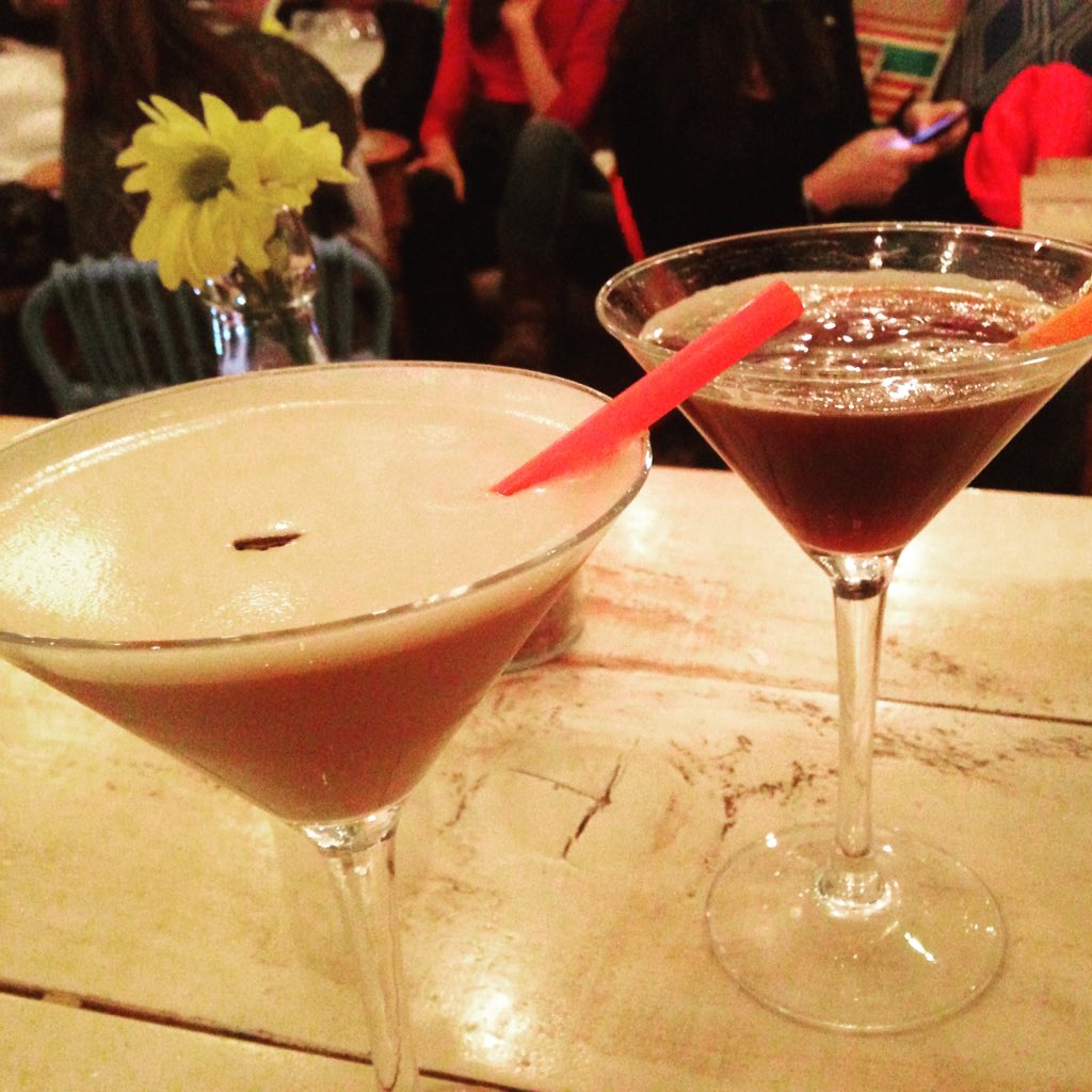 cristi_mm's tweet photo. #coffe #malasaña https://t.co/vxeYzvpdPs
