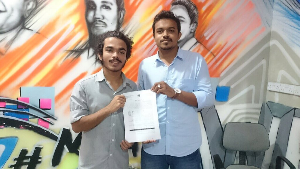 reekhan999's tweet photo. Zuvaanun Ufalun MDA ah #MavesSoiKuraanan 
#TeamMDA 
#TeamMYL @rafiyya7 @AhmedAmirAim @MMuizzu @AliMauroof https://t.co/AiDqqBZm1X