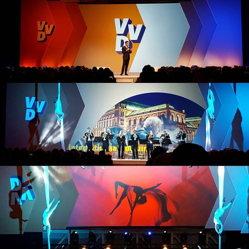 VVDTilburg's tweet photo. Najaarscongres #VVD met Mark Rutte; #philarmonisch #orkest #Rotterdam #vvdcongres | #VVDT… https://t.co/AWQ3TKu7et https://t.co/T6sUE0dXuh
