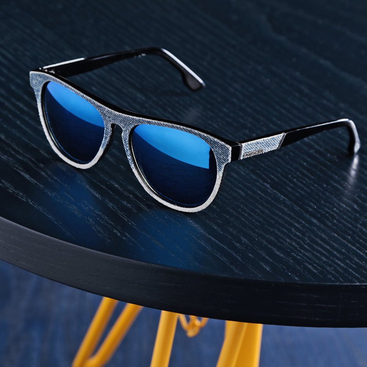 DIESEL's tweet photo. #denim detail of the day: the soft blue fade spotted on the latest #denimeye styles https://t.co/CVUqfaXKEI https://t.co/op4xJbutJB