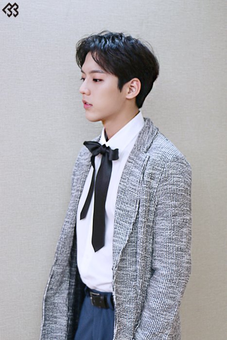 Happy Birthday to the best looking member in BTOB. Lee Minhyuk pls appear on dream team alot i miss you  