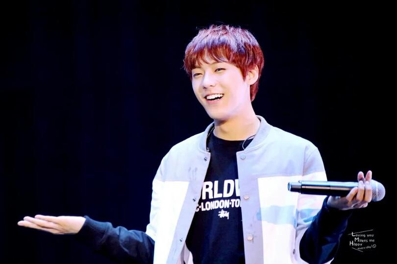 OMG HAPPY BIRTHDAY LEE MINHYUK!!!  