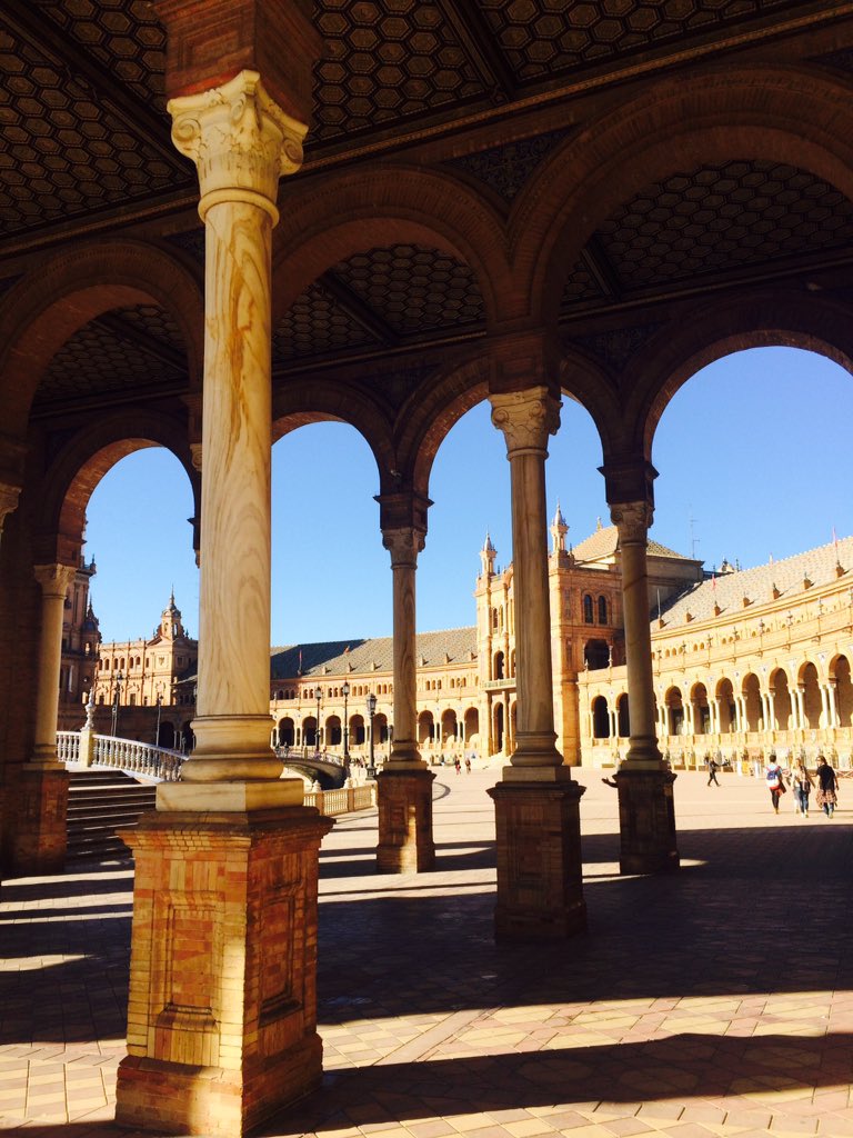 OGSEllen's tweet photo. Plaza De España https://t.co/Jg7Tlqmjg4