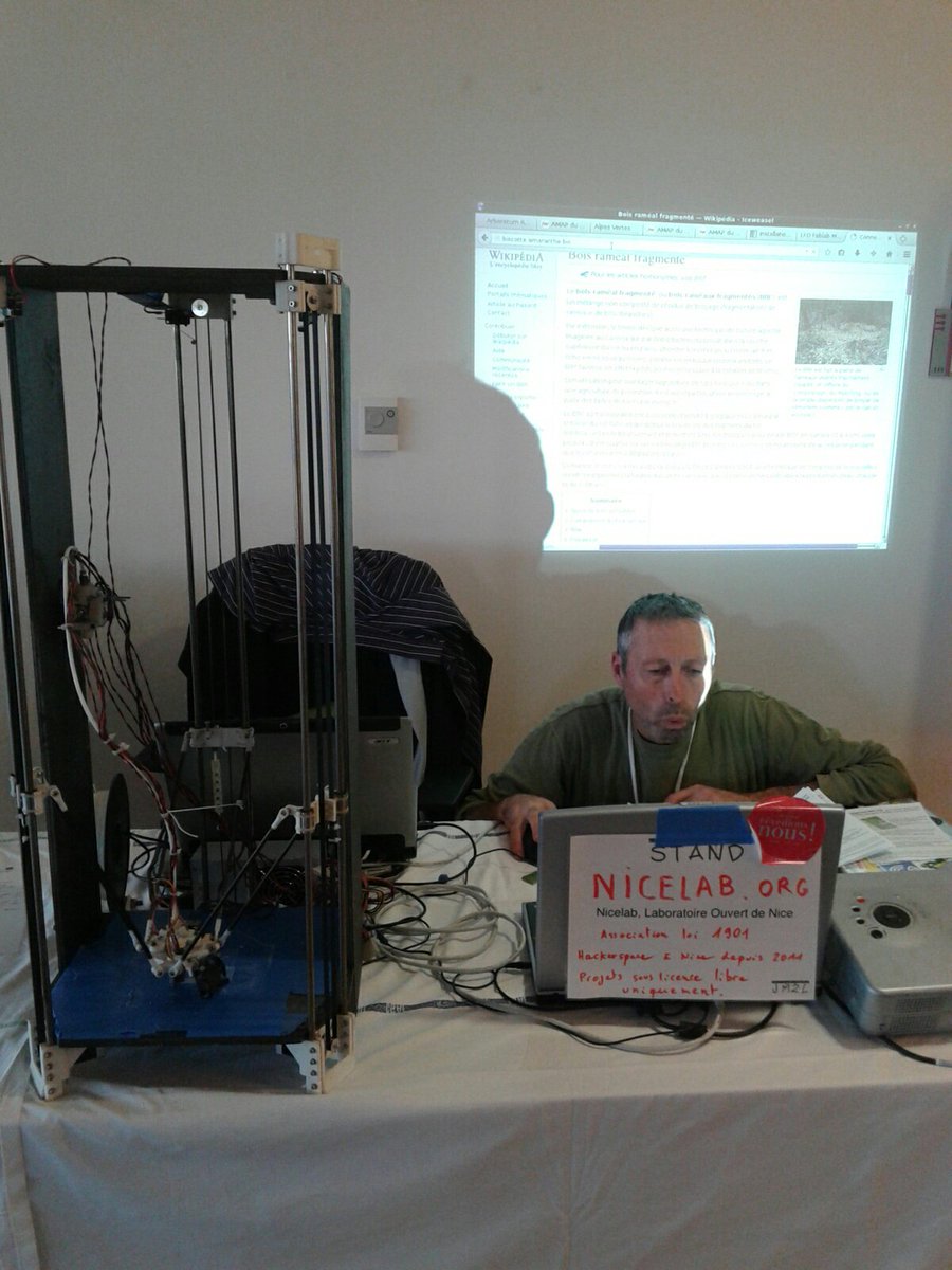 Nicelab's tweet photo. notre stand au #jm2l https://t.co/vrEgOhfxHU