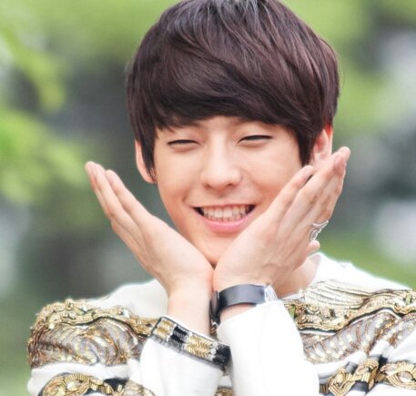 Lee Minhyuk, not only talented and kind.. also the boy whose smile gives life. Happy birthday  
