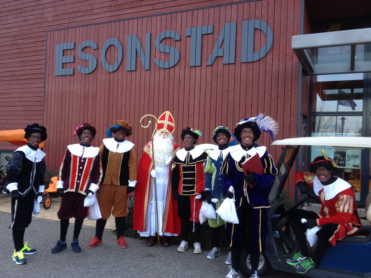 Sinterklaas 2015 groot succes op Landal <a href="/esonstad/">Landal Esonstad</a>.Sinterklaas heeft beloofd volgend jaar weer te komen #ontdeklandal