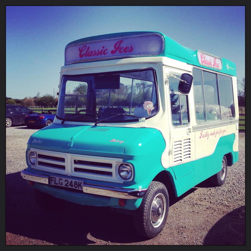 Classic_ices's tweet photo. Betsey stocked for the Coventry Transport Museum @CovTM Christmas Campers event tomorrow 1-5 #toocoldforicecream! https://t.co/A8qzZjoJEi