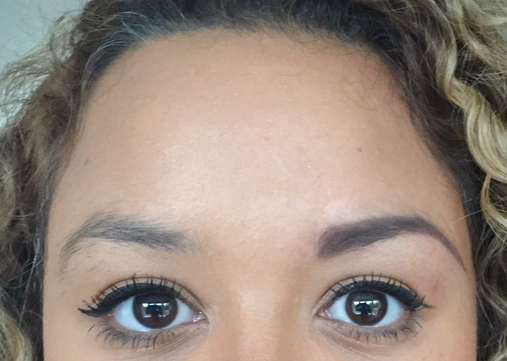 Suemoxley's tweet photo. @ChannelMum #suemoxleybeauty @mummyandthebubs #brows#browenvy #diybrows #browsathome @MrsEmilyNorris #@JessicaAvey https://t.co/wPLwszUq43