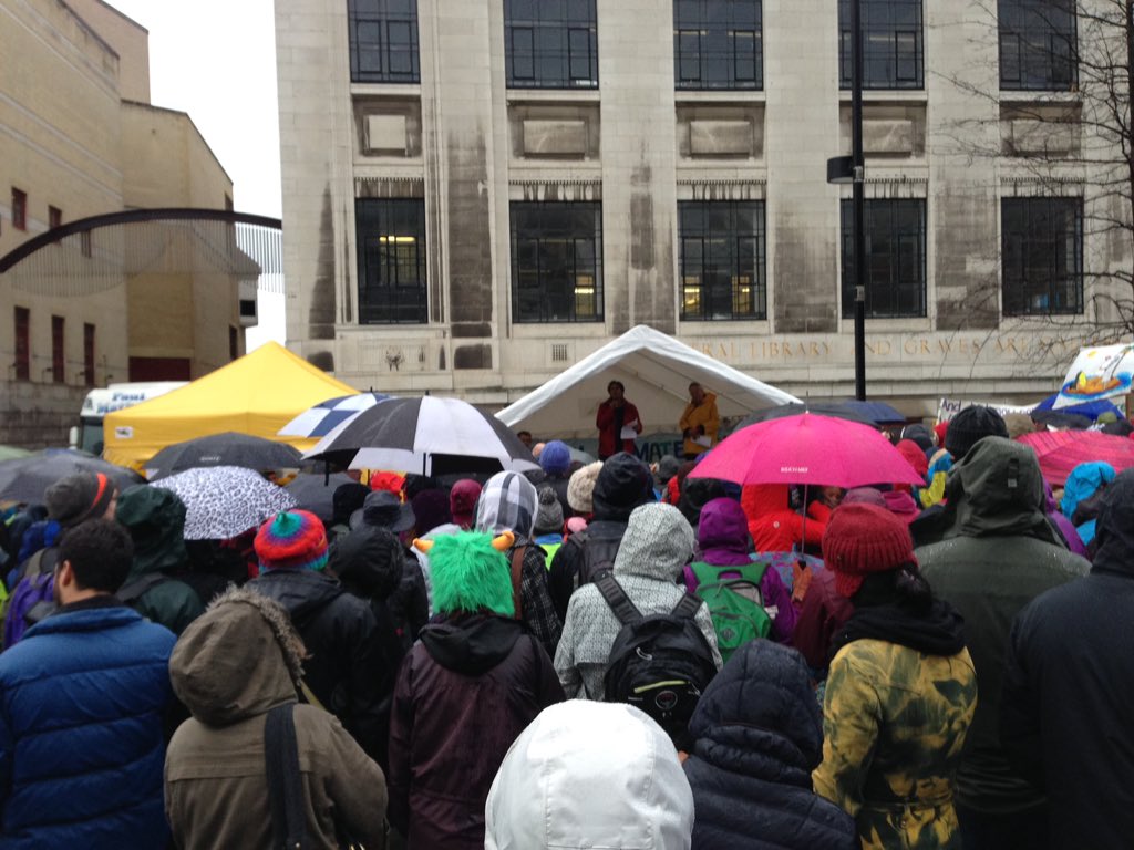 nofracksheff's tweet photo. Good turn out for #Sheffield #Timefortheclimate despite the rain! #COP21 https://t.co/etoQWJccYx