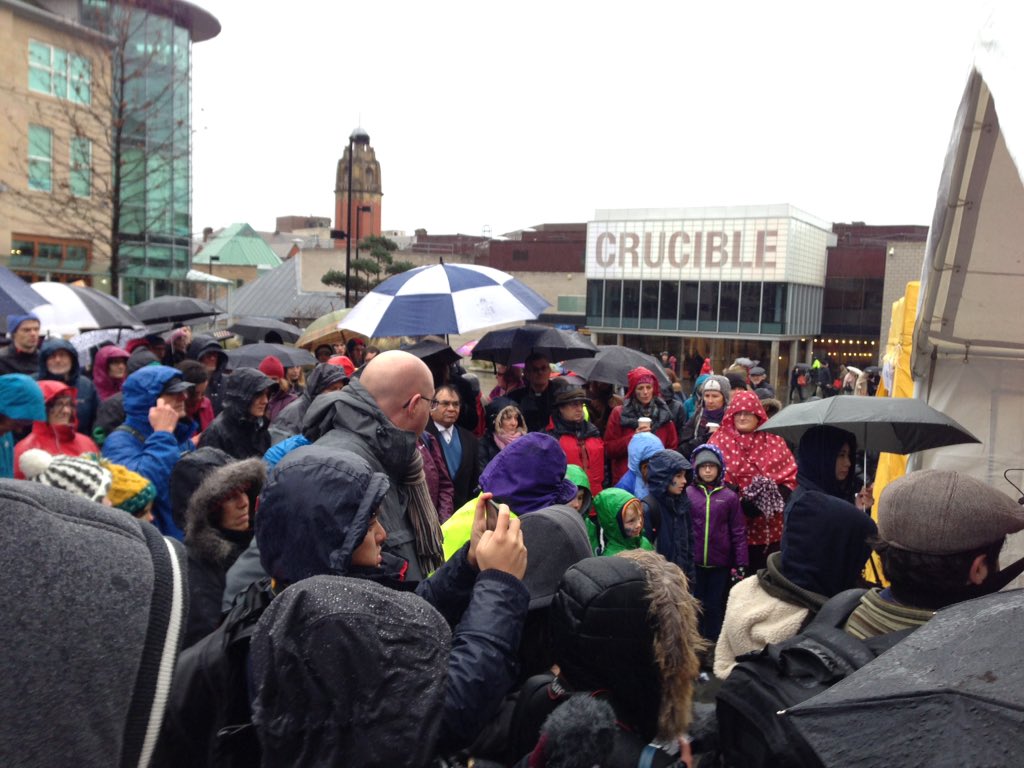 nofracksheff's tweet photo. Good turn out for #Sheffield #Timefortheclimate despite the rain! #COP21 https://t.co/etoQWJccYx