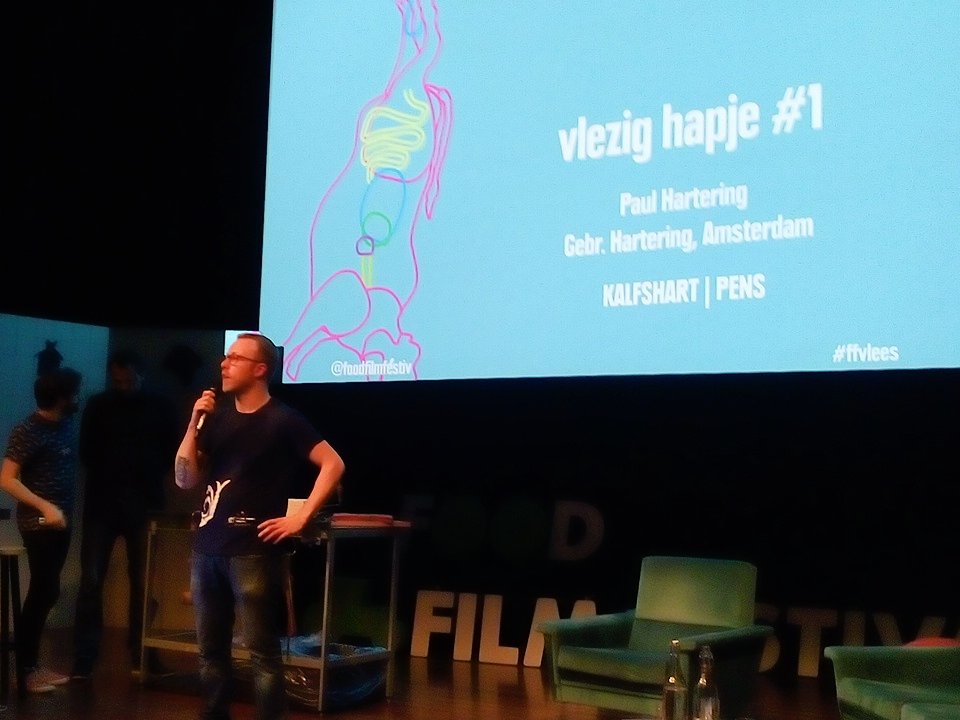 JorisLohman's tweet photo. Why do we still eat so much meat? @FoodFilmfestiv on Tour @idfa talkshow Meat the Makers #ffvlees @SlowFoodHQ https://t.co/jEMOq9p86m