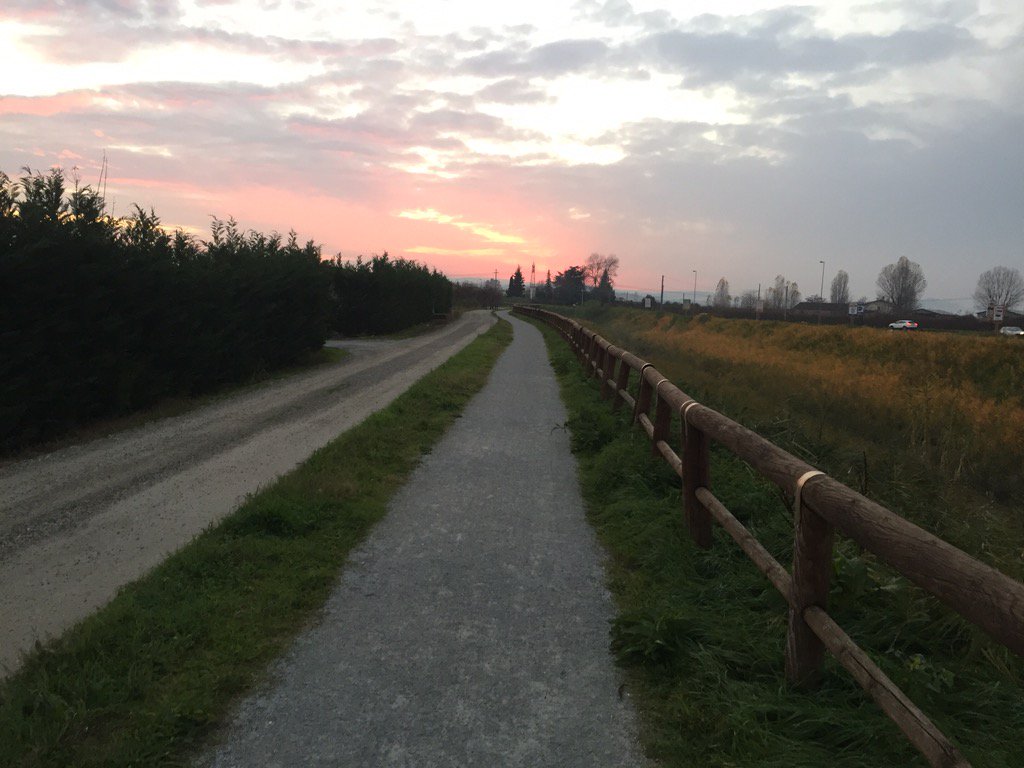 chiarabarducci's tweet photo. La quiete 🍂 https://t.co/s0QKTUwzyF