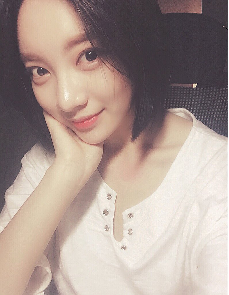 첫눈이 내렸었죠! 누구랑 첫눈을 같이맞이하셨을까 다들~ㅎㅎ이번에는 화이트 크리스마스가 되길 벌써부터 기대된다❤️