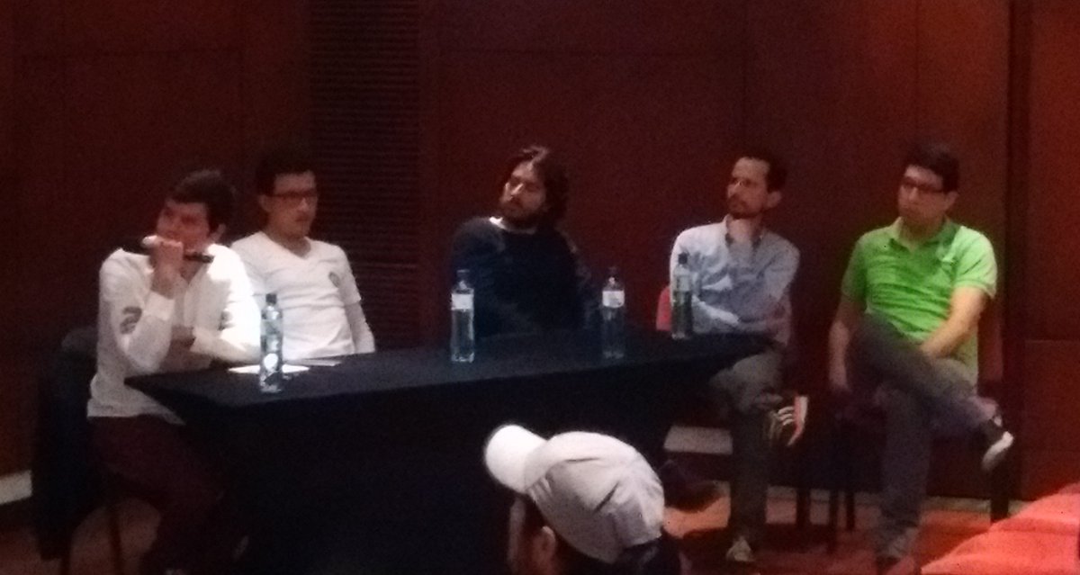 STEM_sports's tweet photo. Comienza el conversatorio con el módulo de emprendimiento. #EventoSTEM https://t.co/IT3zhrbJDh