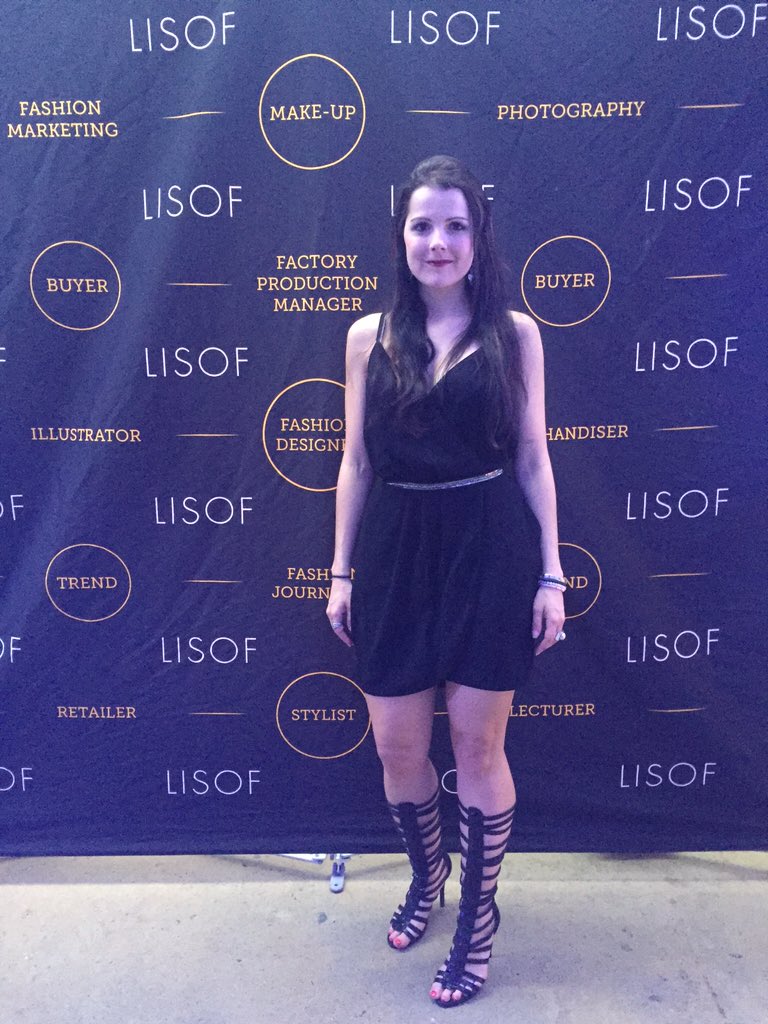 lisof's tweet photo. Mel Graduate Recruiter from @truworthscareer ready to watch #lisoffashionshow2015 #lisoftalent https://t.co/RRHKTPo8MR