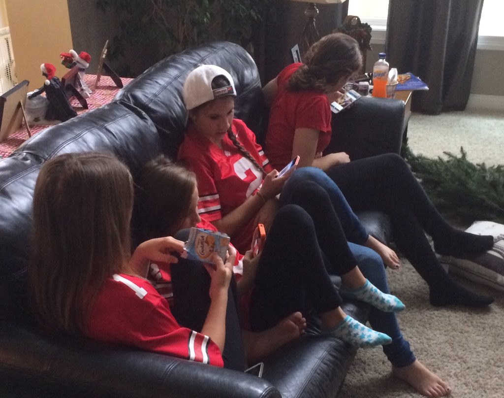 wirthchemistry's tweet photo. This is how teenagers enjoy watching a football game. 

#phoneobsession https://t.co/L1OR3L9A9O
