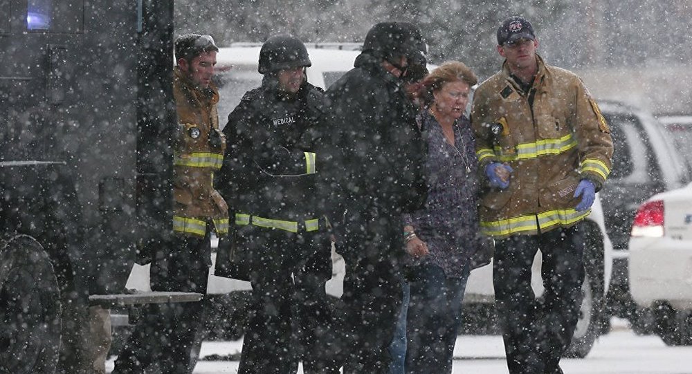 ABD/Colorado/Colorado Spring kentinde, silahlı çatışma: 5'i polis 11 yaralı.
ABD iç terör sarmalında