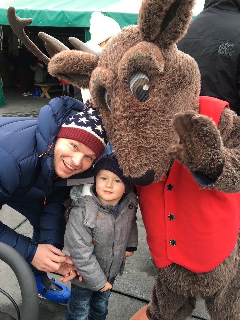 York_Unique tweet picture