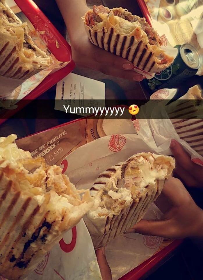 Otacos_France's tweet photo. #LaBase 😋 , #LaVie ❤,  #LeFeu 🔥,
#LaMaison 🏠, bref #Otacos quoi 😁😍

https://t.co/sCdVAVnq0o https://t.co/t6sShTAn1G