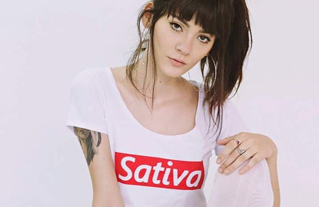 LOJAETHUS's tweet photo. Cropped Sativa 
#sativa #summer16  #newlook https://t.co/FtKkbiyl9g
