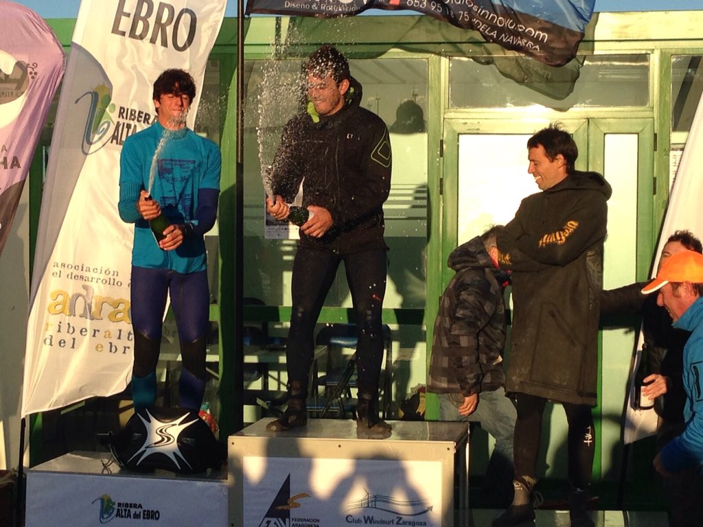 Jfustert's tweet image. Felicitar a @waves16 por conseguir repetir como campeón de España de funboard.