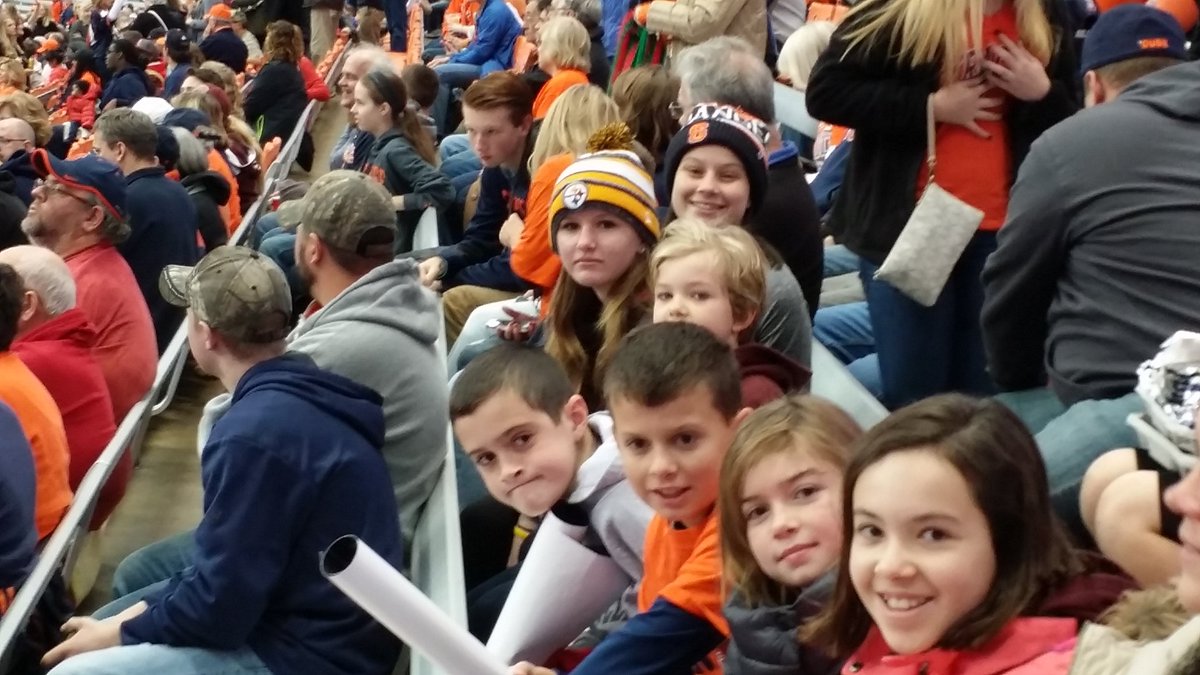 antmazzu's tweet photo. #OrangeNation https://t.co/0GvjWF3V3f