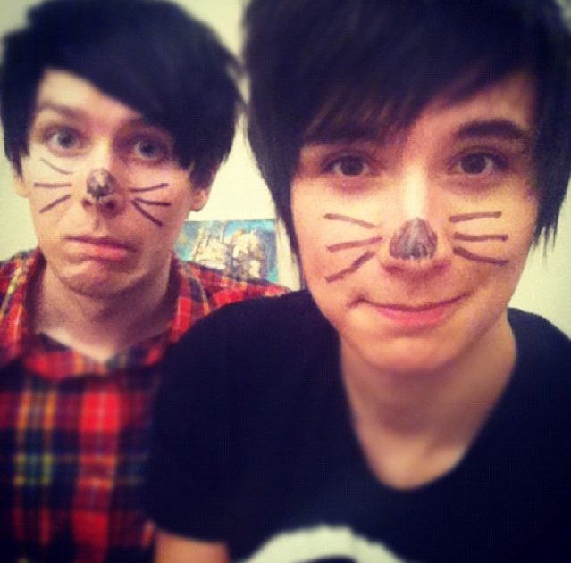 howellaboutphil's tweet photo. HOW TIME FLIES https://t.co/WpddbNqRZX
