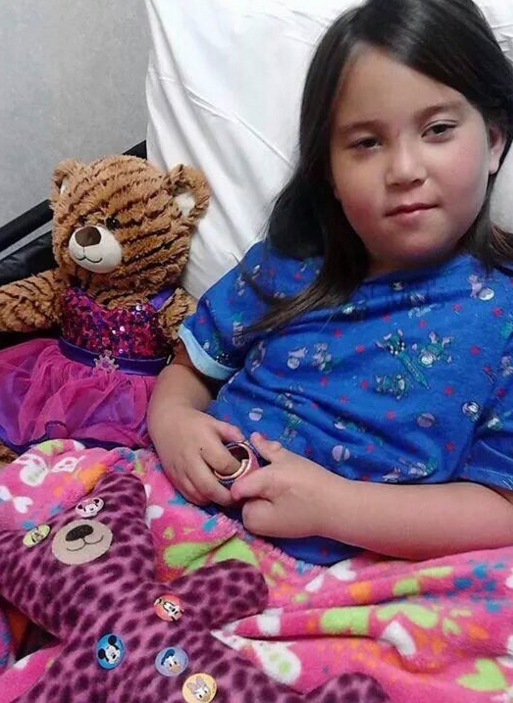 NiamHorany's tweet photo. RT xthankyouharryx: Help this little angel to meet her idols! x

RT to spread the word #HelpMikhalaMeet1D 

#MTVSt… https://t.co/knaGHIMcM3
