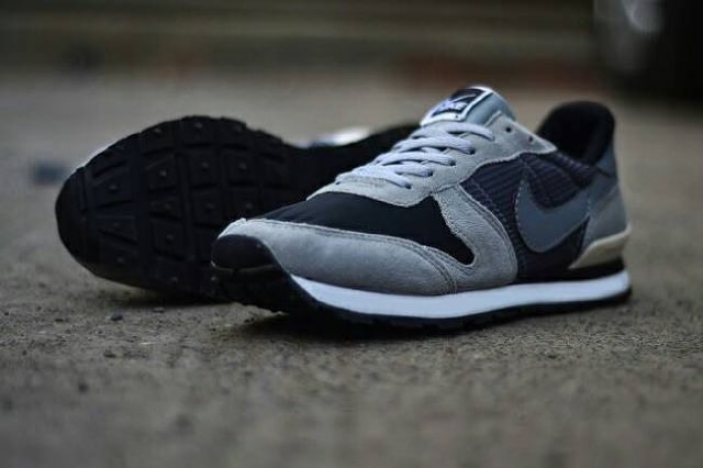 AlluNeedStore's tweet photo. NIKE INTERNATIONALIST
HARGA 250
SIZE 39-43
INCLUDE BOX
WA: 085722688310
PIN: 5BE353EB
Line: @ZAY9767Y https://t.co/ptMPoIFfAJ