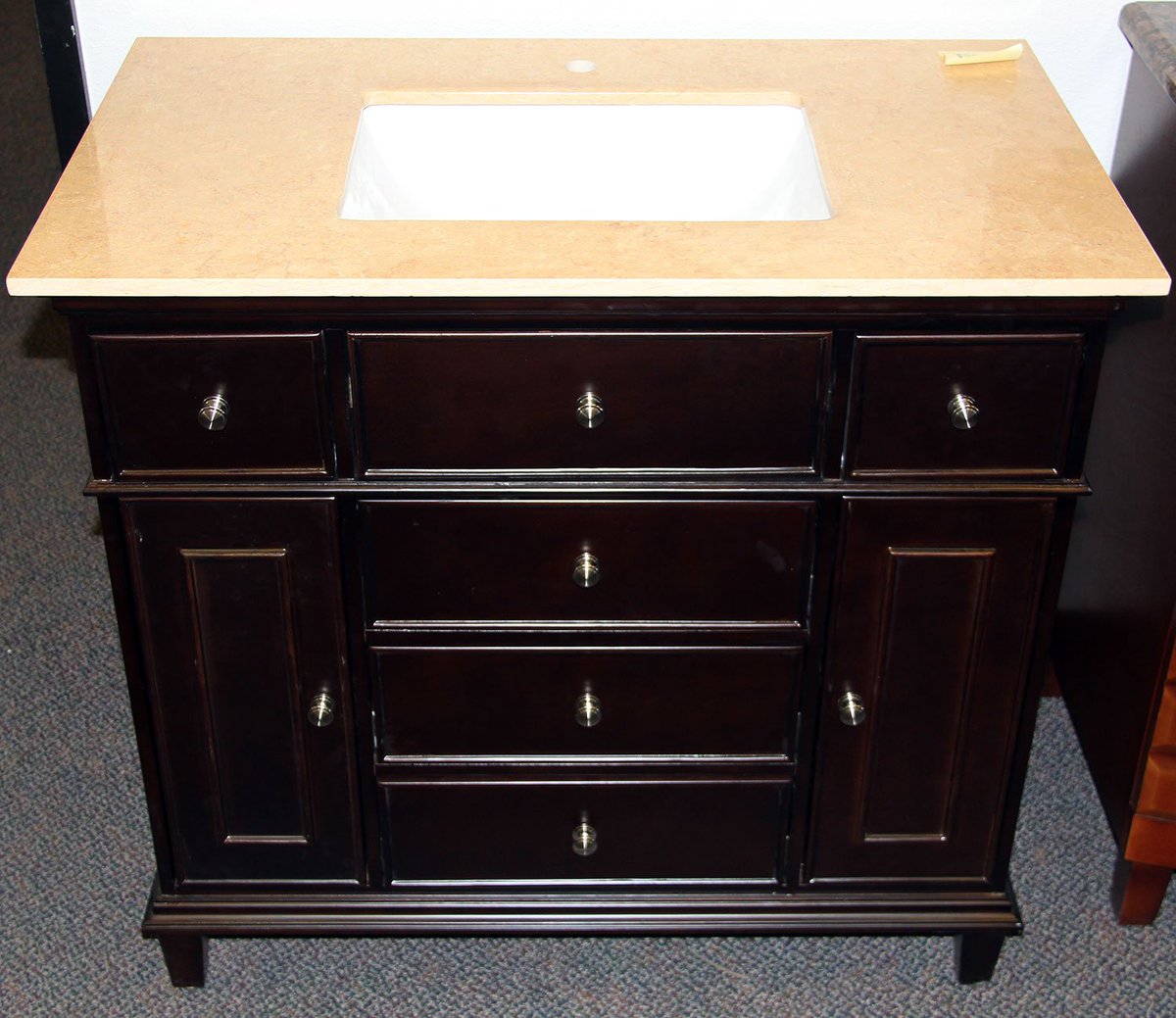 bathroomzznet's tweet image. RT BathKitchen 36" Huntington Vanity for $999! #espressovanity #transitionalvanity #blondybathandhome #bkb #bathro…