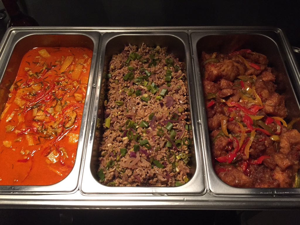CMKlaas's tweet photo. Koken met Oh, het beste wat Urk is overkomen sinds de laatste ijstijd https://t.co/MGL7eVBXUi