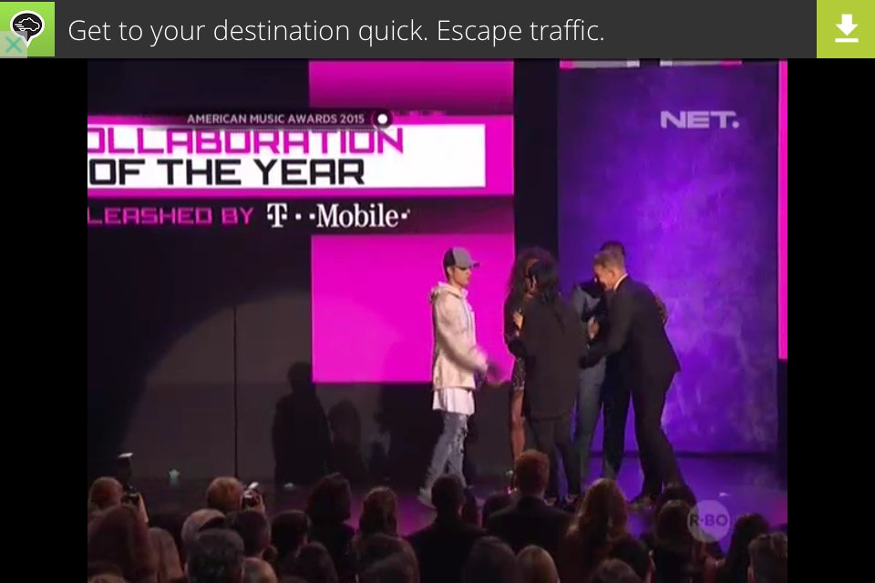 Capriadini's tweet image. @justinbieber Yesss BIEBER on @netmediatama 🔥🔥🔥🔥 #AMAsOnNETtv #AMAs2015OnNet