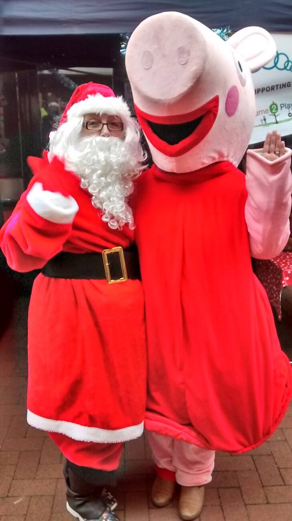 bourne_circle's tweet image. Santa &amp;amp; Peppa Pig with Bourne Ladies Circle today