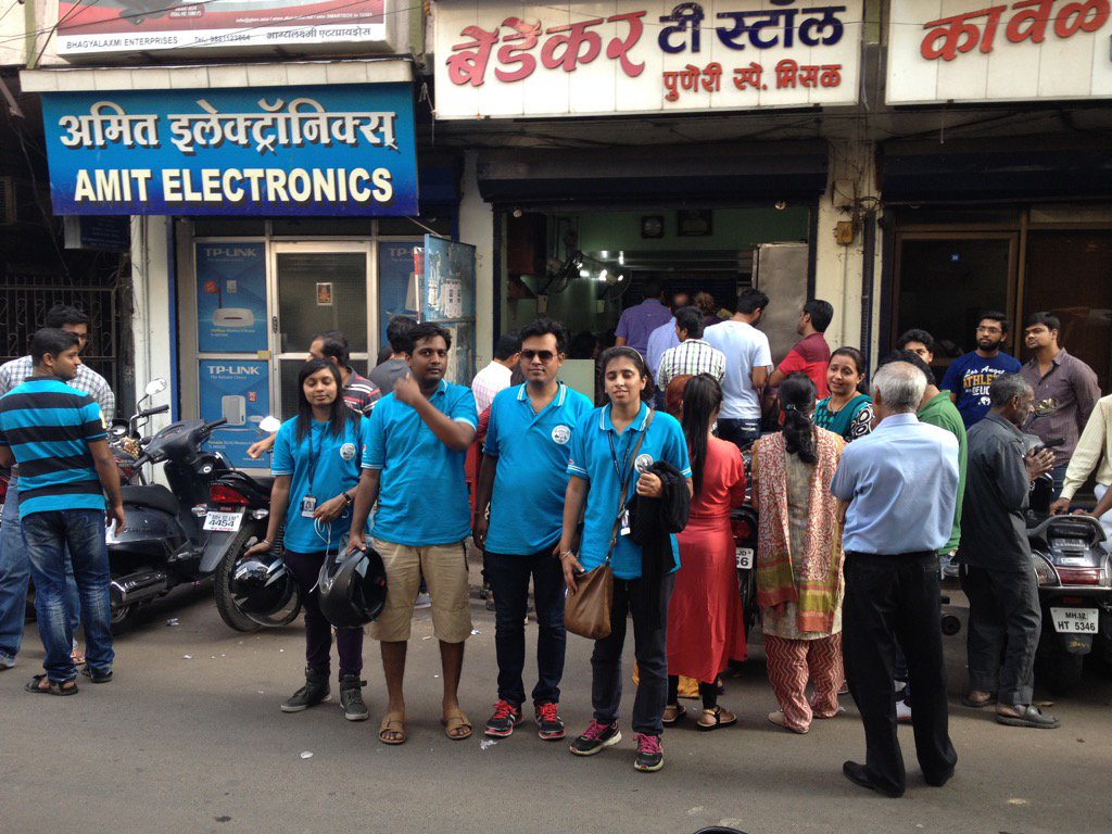 akhilgoenka's tweet photo. Thanks 2 @par_2015 Team tasted #Awesome #Misalpav     #Pune Bedkar Misal https://t.co/iOE17UcDtn