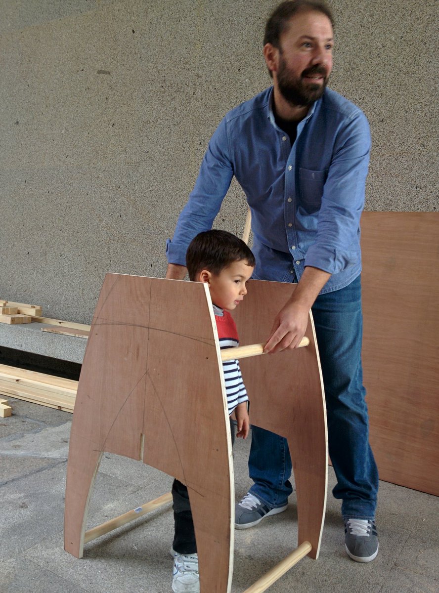 Ferminblanc0's tweet photo. Testado de prototipos con @cenlitros en el taller @CIDEAcoruna Tomás Alonso. Ahora conferencia en @FundLuisSeoane https://t.co/h9DuPiVlsZ