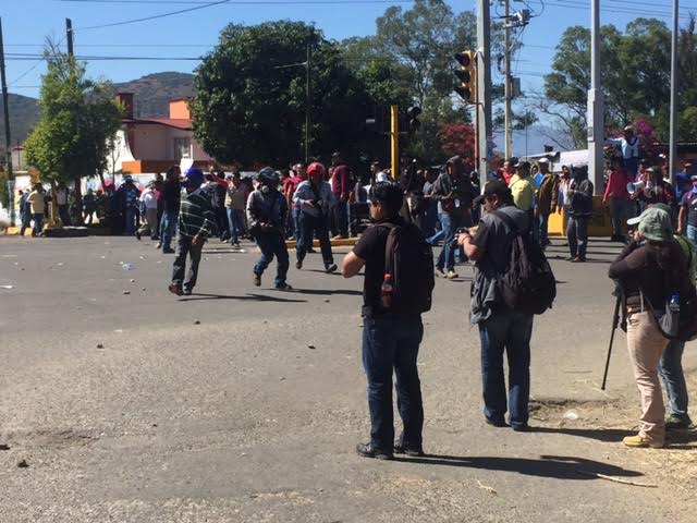 Transcurre sin incidentes evaluación docente en Oaxaca - CU6zC1ZWEAEii9O