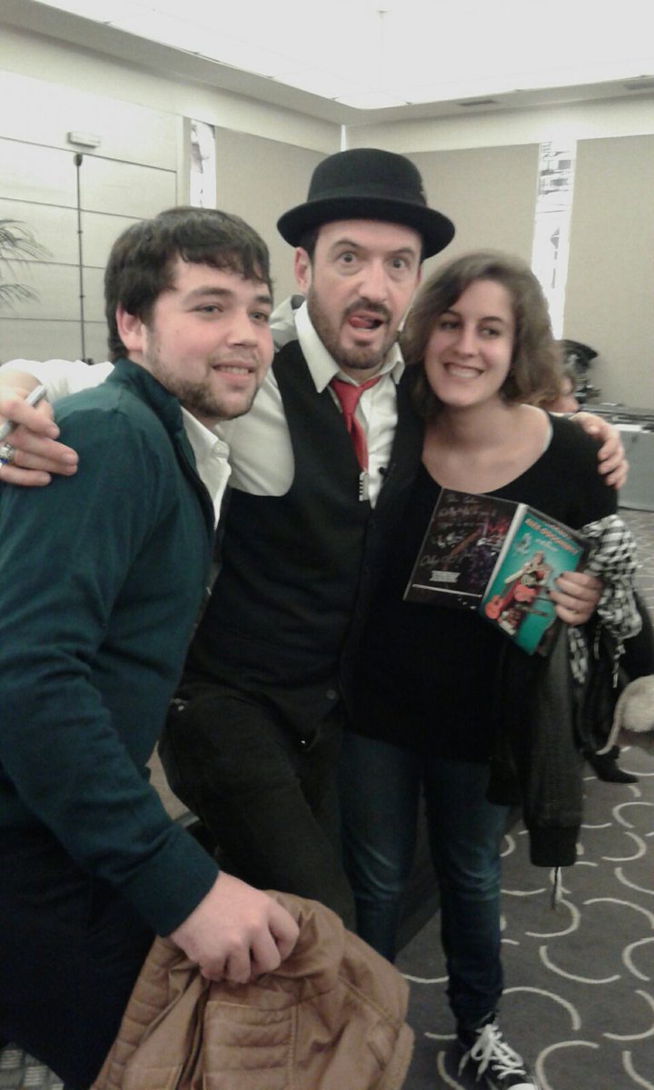 CCerilla's tweet photo. Al mal tiempo, buenas cara :) https://t.co/1c2rdJpcA2