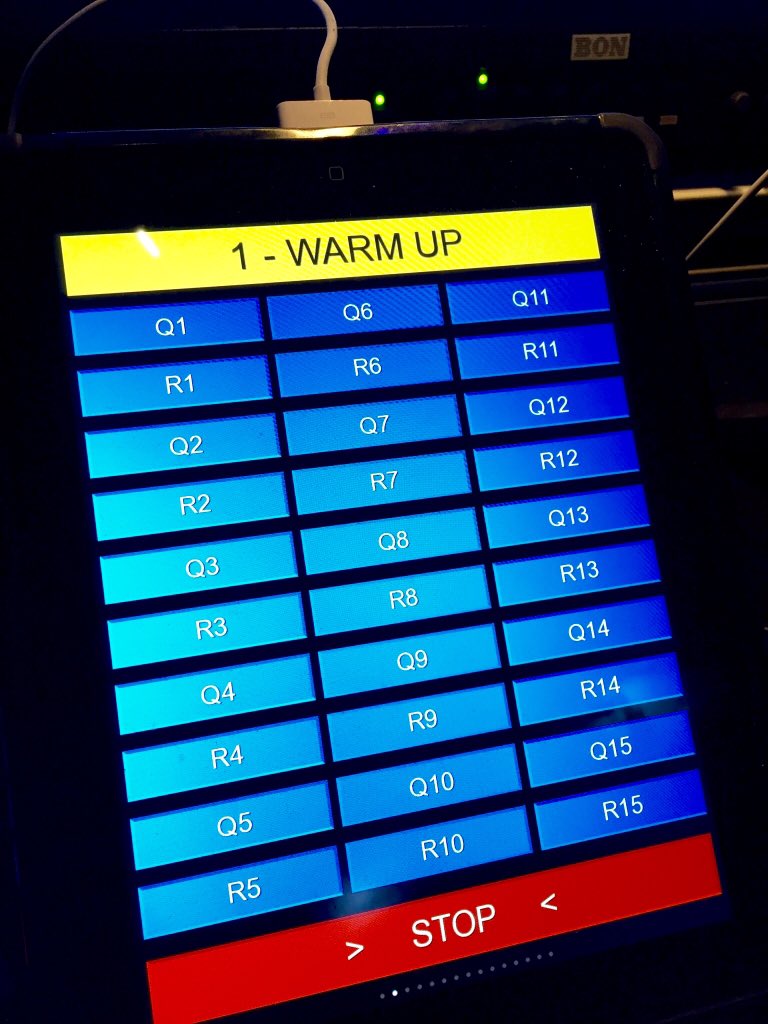 SpP_Tv's tweet photo. #LeGrandBlindTest le #warm up #SpPad https://t.co/07ajj18cd9