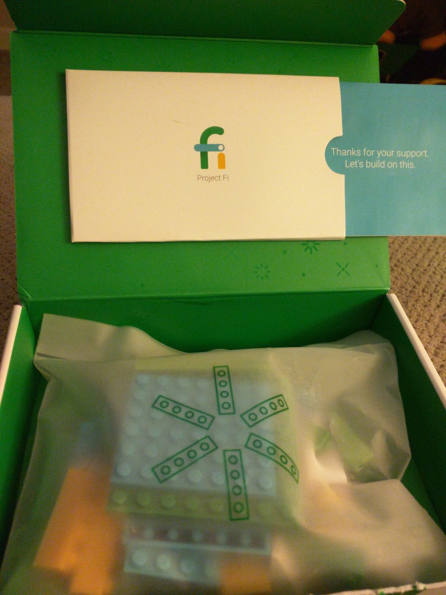 deannemoore's tweet photo. Thank you for the gift, @projectfi! Happy Holidays! #projectfi #highfi #fifun https://t.co/8vq4AxCpDM