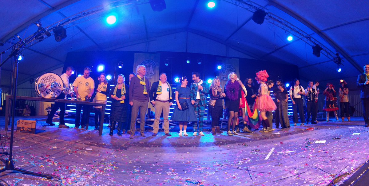 De 6 kanshebbers op het podium! <a href="/LKZH2015/">LKZH 2015 Dieteren</a>