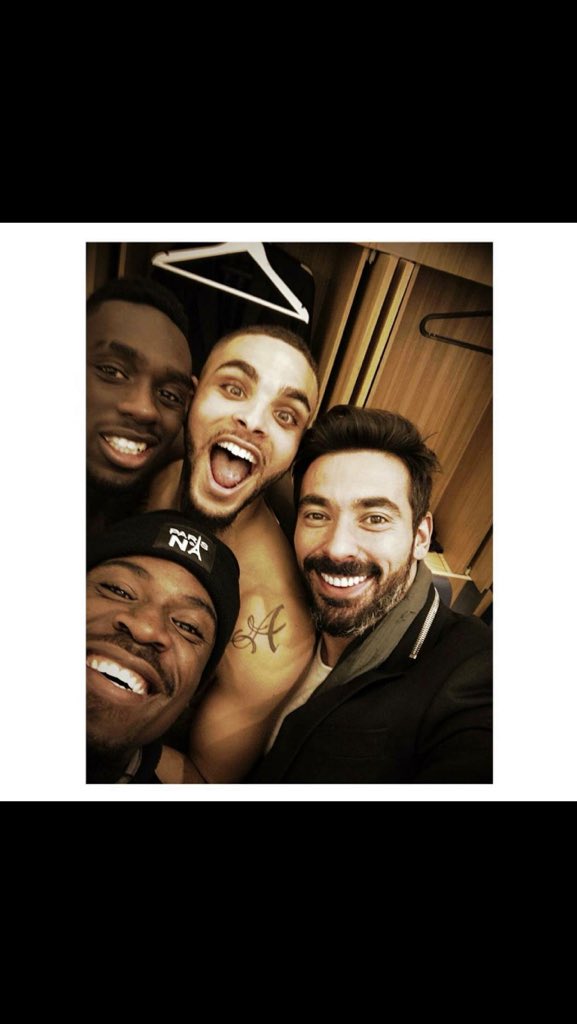 darkk_queeny's tweet photo. @PochoLavezzi, @layvinkurzawa et @Serge_aurier 💘 #TeamPSG https://t.co/YNAmX5BpnM