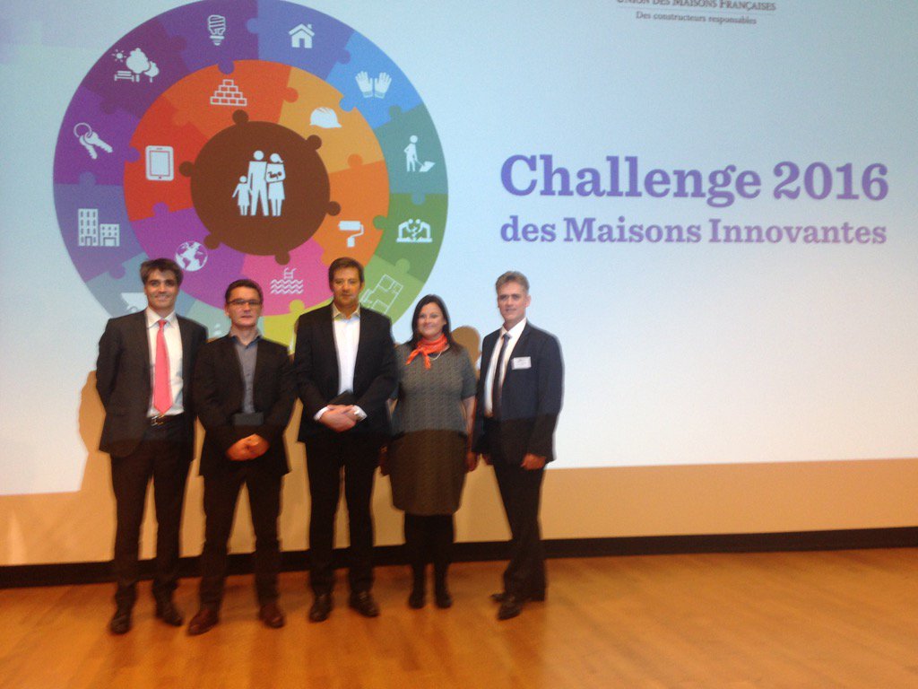 cottineauD's tweet photo. Séminaire Union Maisons Françaises: les constructeurs de Gironde a l'honneur @igc_maisons @ODESBREE @maison-dca https://t.co/woYkZ4YFuF