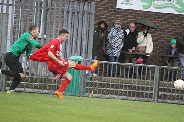 Bognor Regis Town (0)1  Bath City (0)0 CU7DelXWsAEOfPa