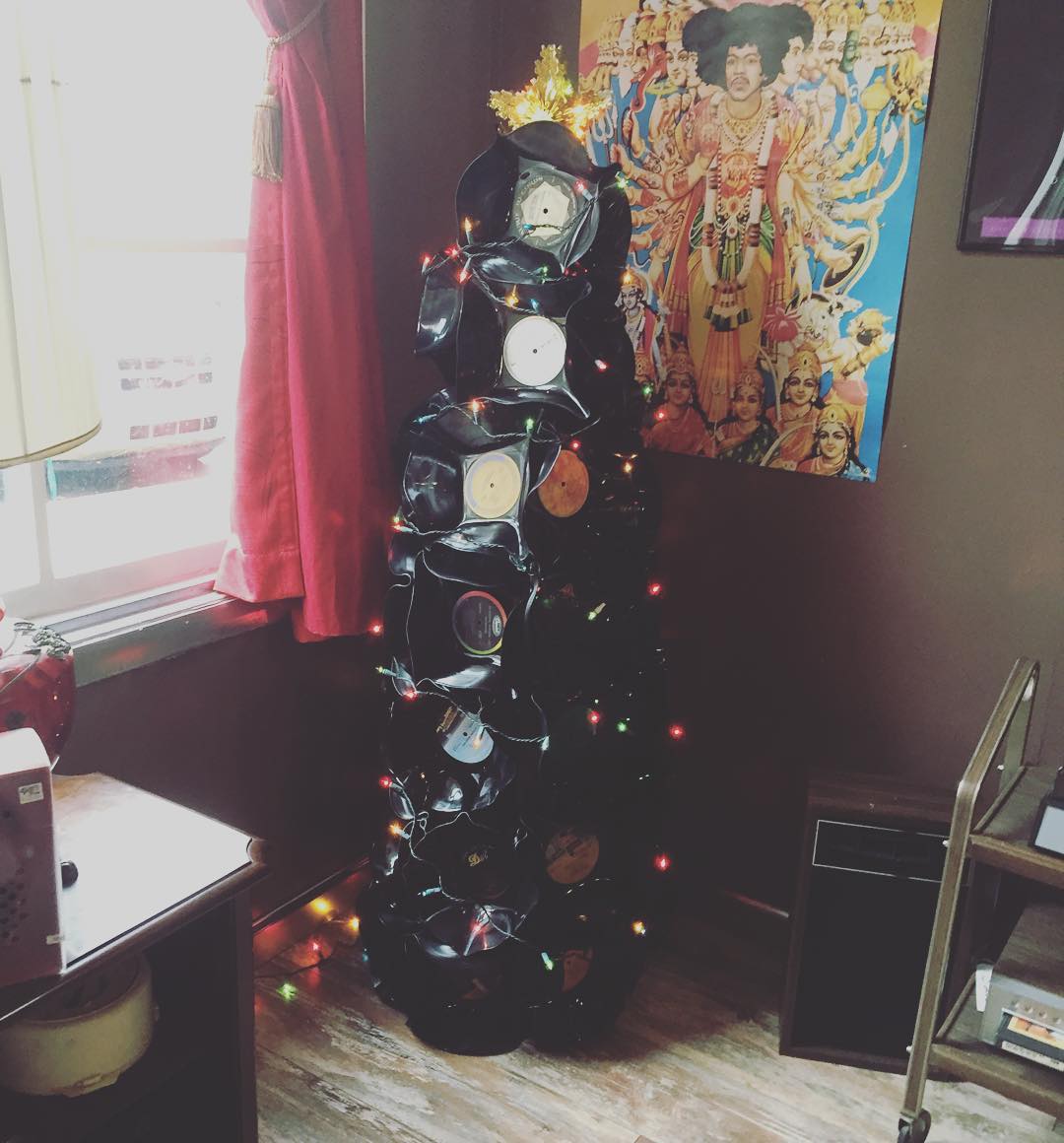 Variety_Records's tweet photo. Got our tree up! #recordtree Come see it and us! It's #SmallBusinessSaturday https://t.co/g0duQe3cjW