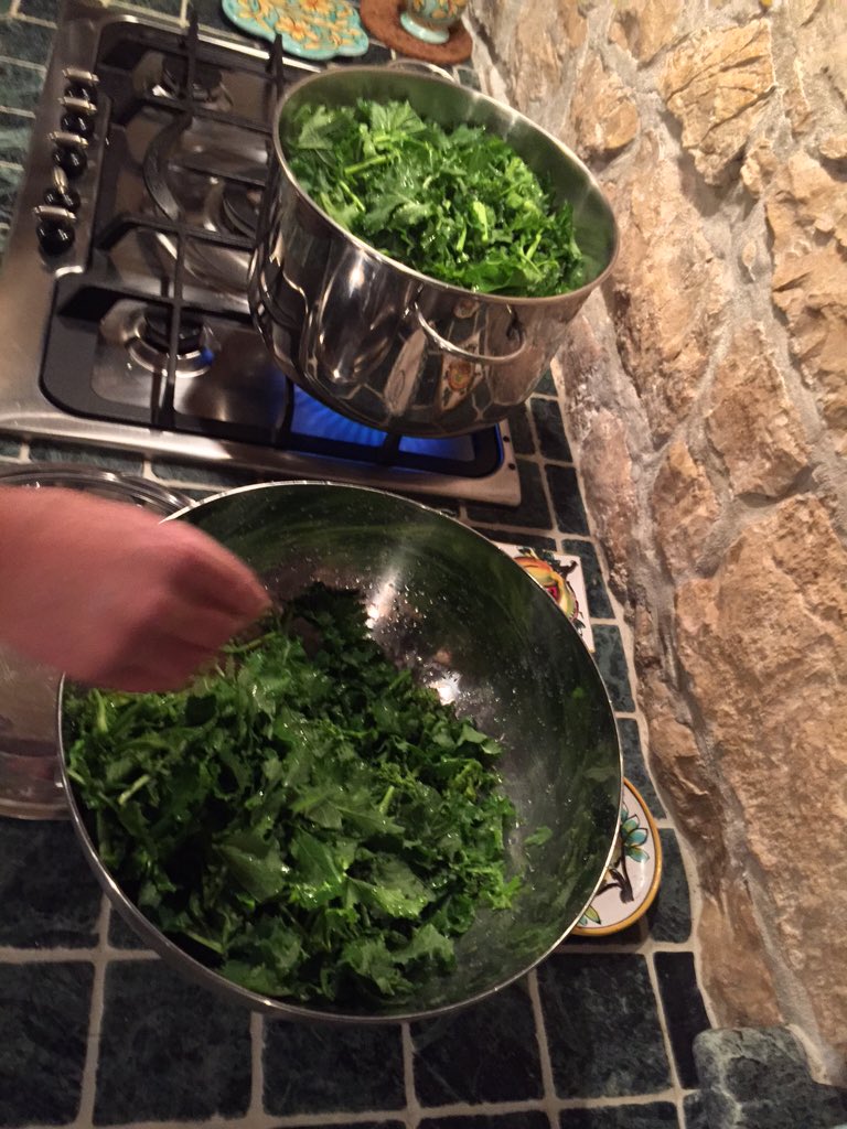 poltronaggio's tweet photo. #hardcorechef [broccoletti]

. https://t.co/8f4r6UrdJk