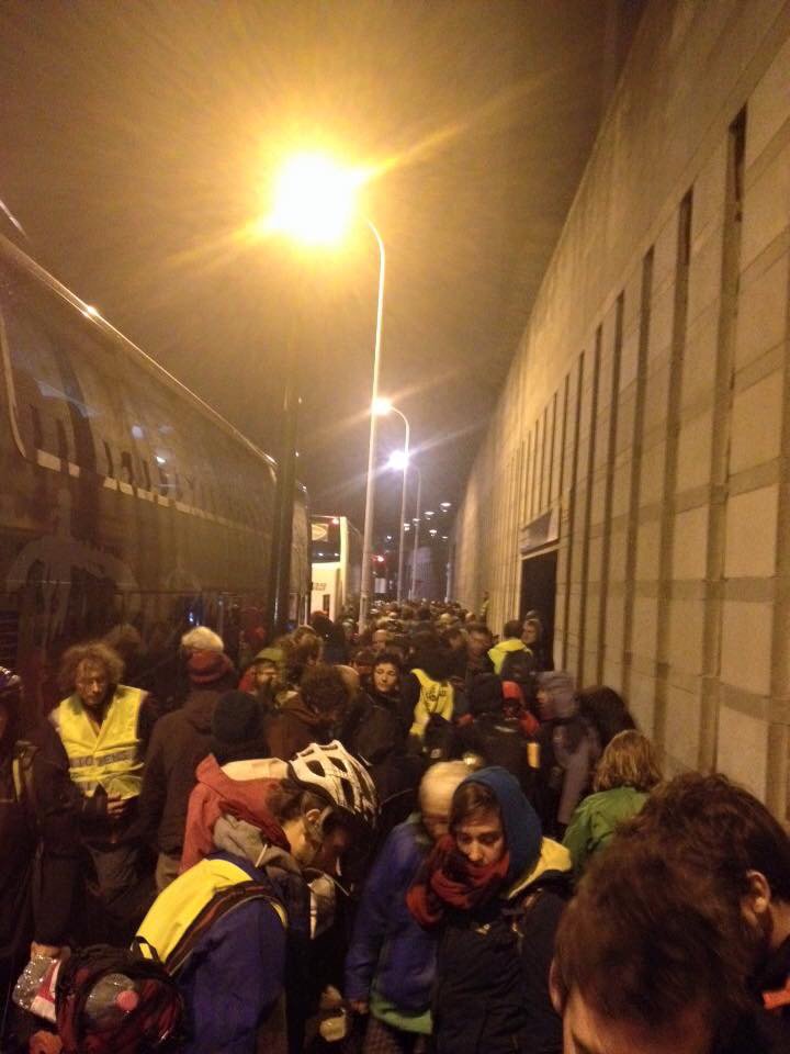 SeeMeCycle3's tweet photo. Arrived in Brussels! #SeeMeCycle @Climate_Express #movetheclimate #howest https://t.co/f9MLRYBcm6